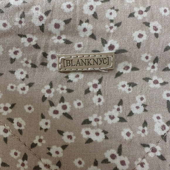 NEW Blank NYC Quilted Reversible Floral Jacket Women's Cream Tan Size Large - Picture 8 of 8